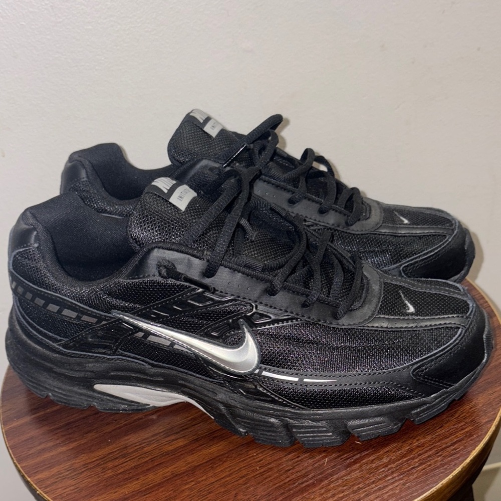 Nike Men's Initiator Sneakers